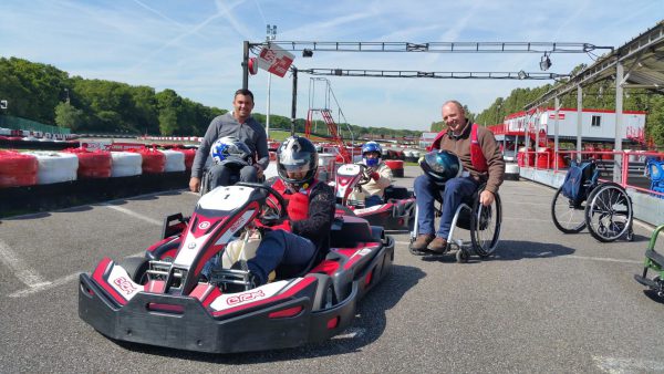 Lire la suite à propos de l’article Karting